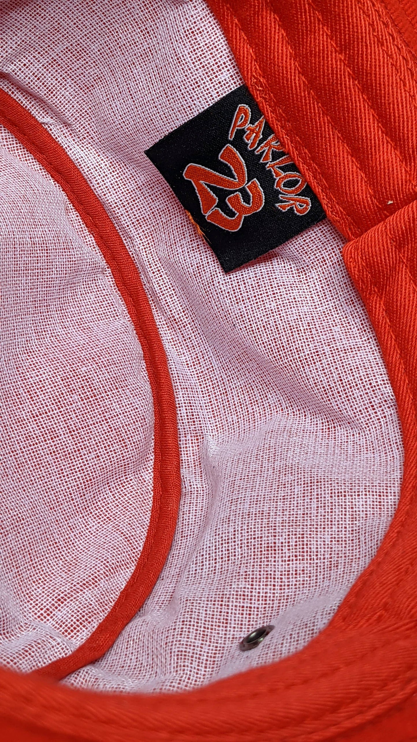 Parlor 23 "Swoosh" Bucket