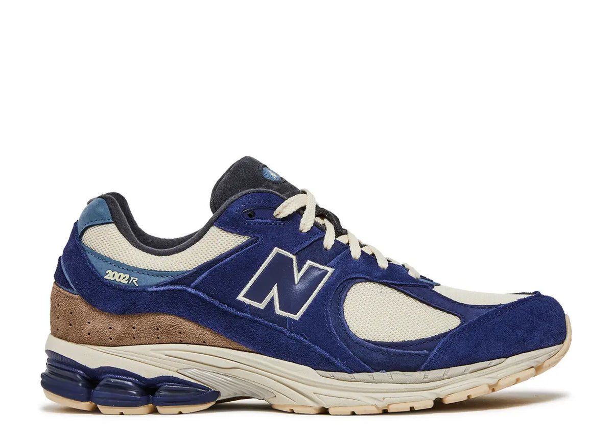 New Balance 2002R "Light Cream Purple" 2022