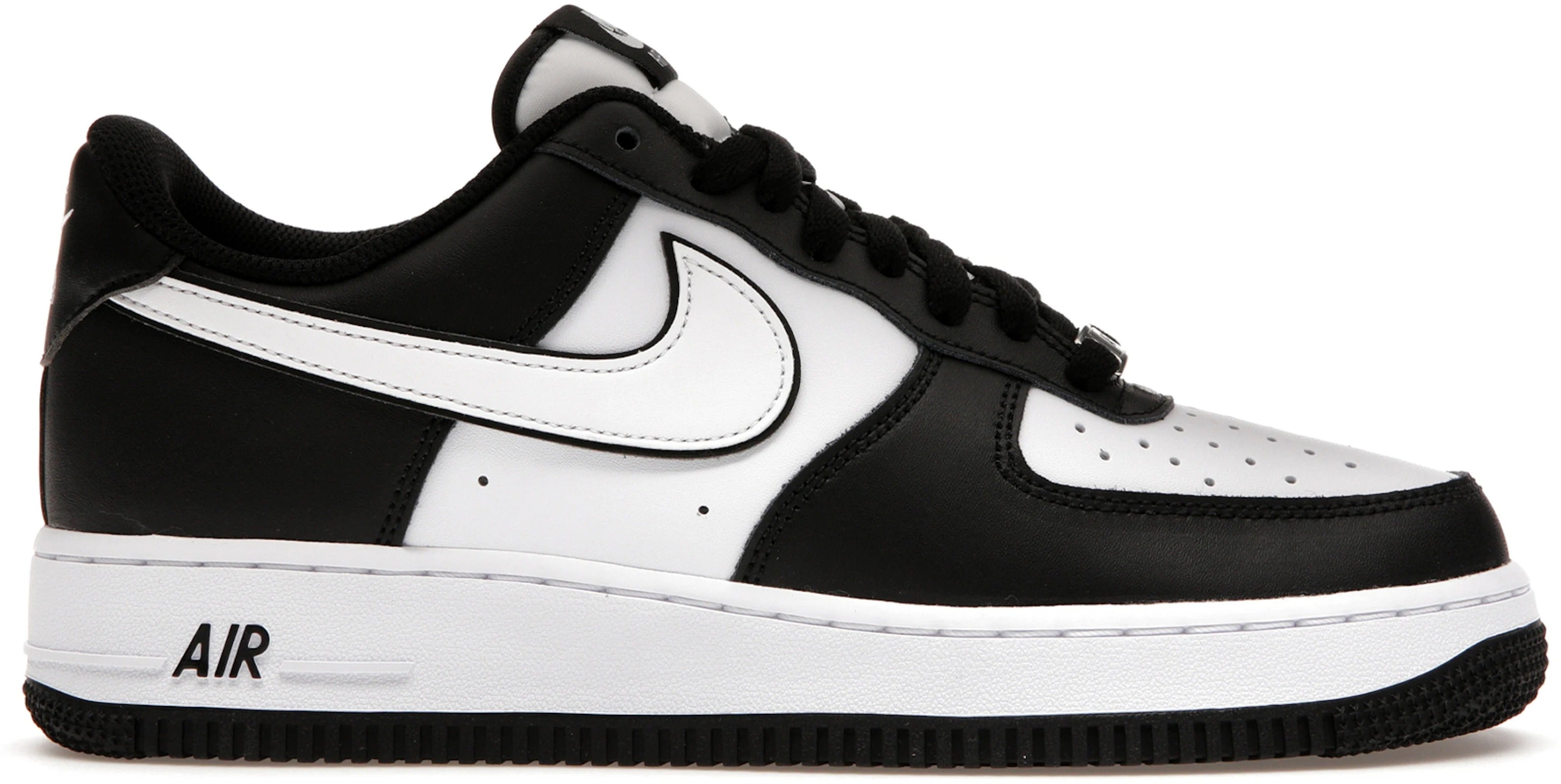 Nike Air Force 1 Low "Air Swoosh Panda" 2023