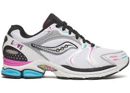Saucony ProGrid Triumph 4 "Keith Haring Love" 2025