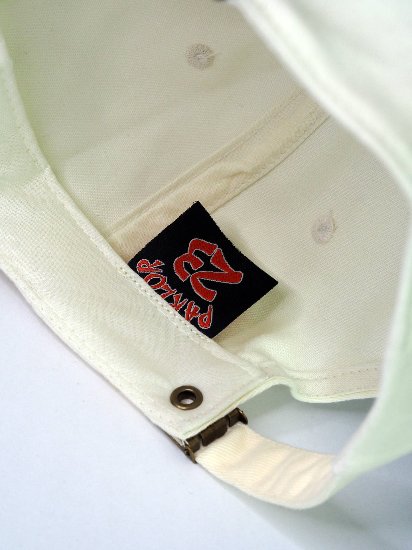 Parlor 23 "1994" 6 Panel