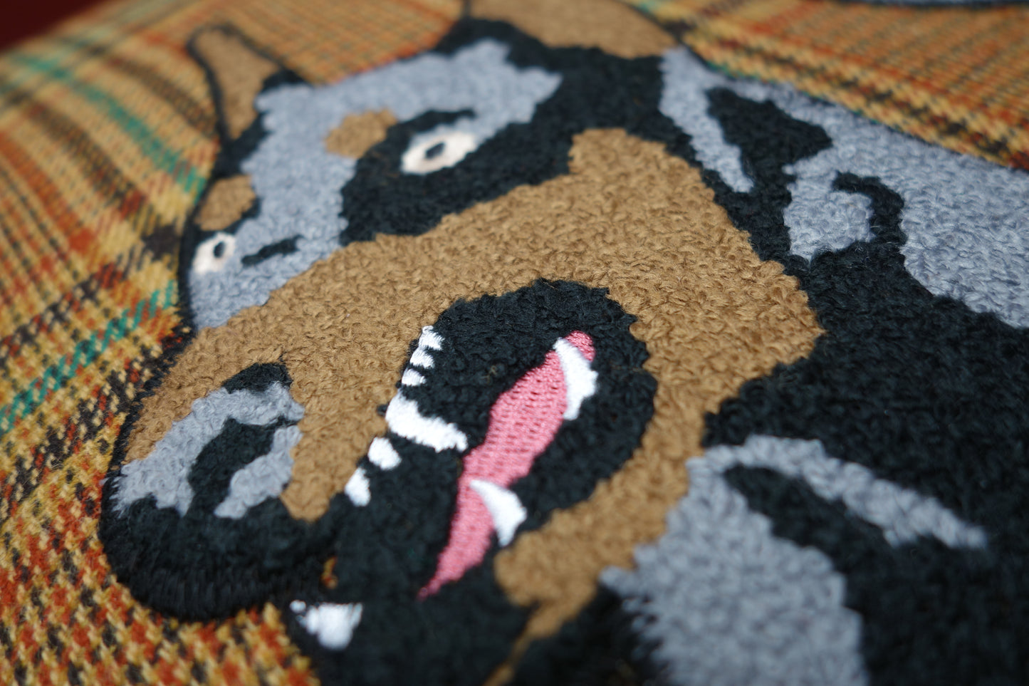 Parlor 23 "Krueger Chenille" Down Pillow
