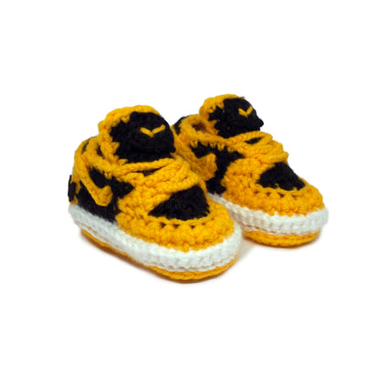 Kick Knits "Wu Tang" Low Pro SB 2021