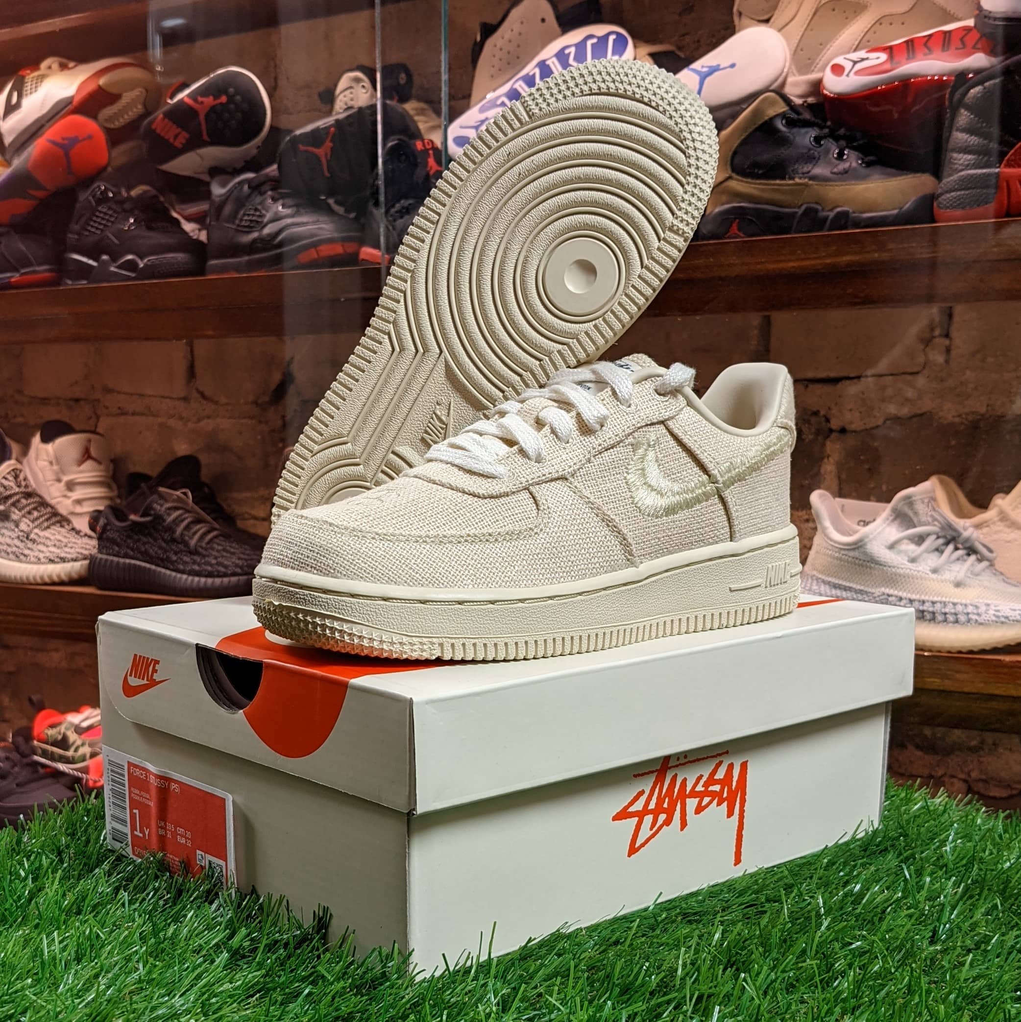 Nike Air Force 1 Low Stussy Fossil | www.causus.be