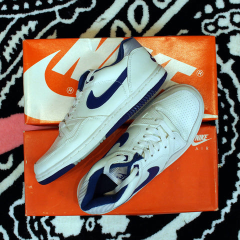 Nike Modele Front Court Low  "White/Navy" 1988