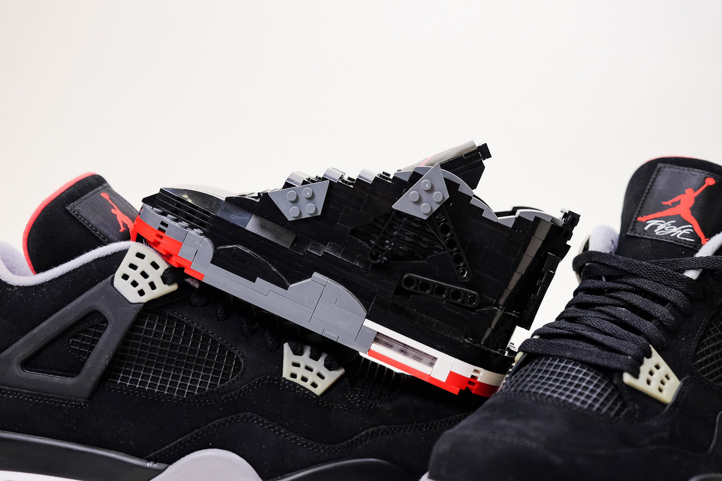 Netmagnetism Series 5 "Jordan 4 Bred" 2021